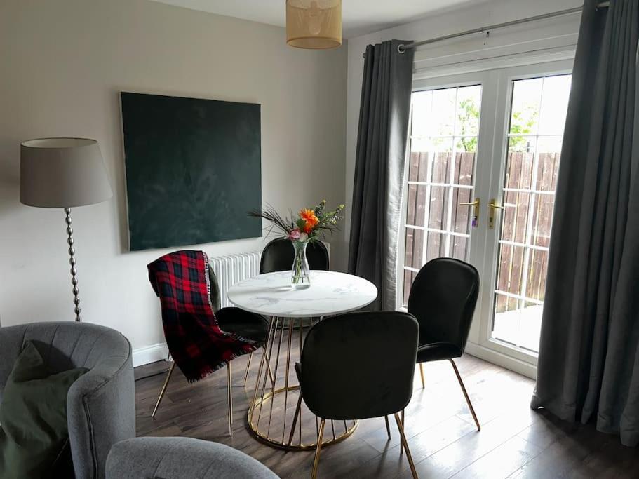 15 Min Drive To Airport 20 Min To Loch Lomond And City Center Old Kilpatrick Exterior foto