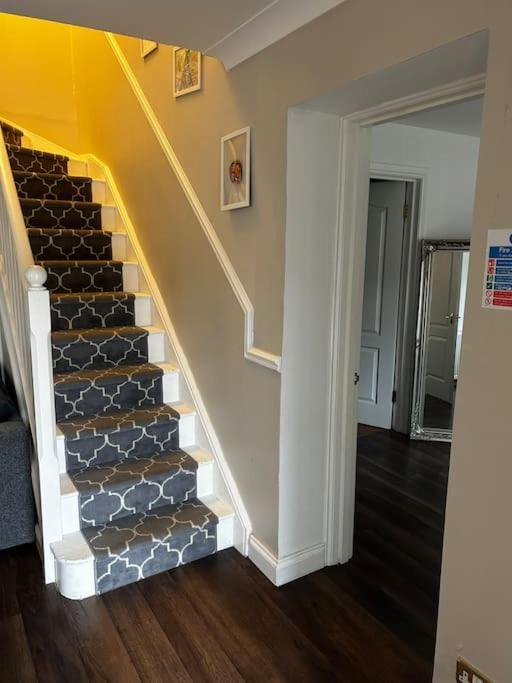 15 Min Drive To Airport 20 Min To Loch Lomond And City Center Old Kilpatrick Exterior foto