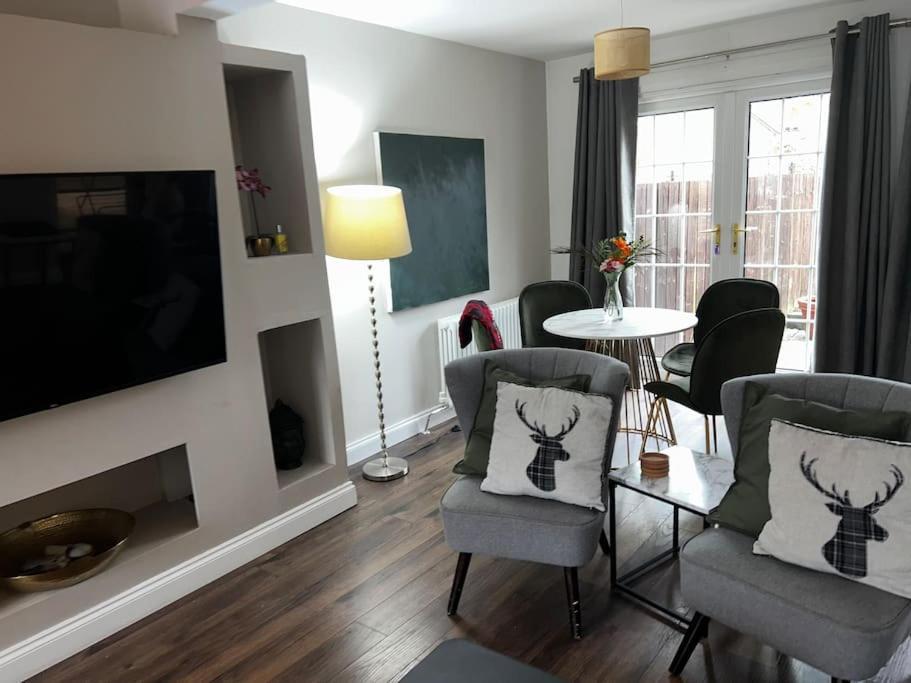 15 Min Drive To Airport 20 Min To Loch Lomond And City Center Old Kilpatrick Exterior foto