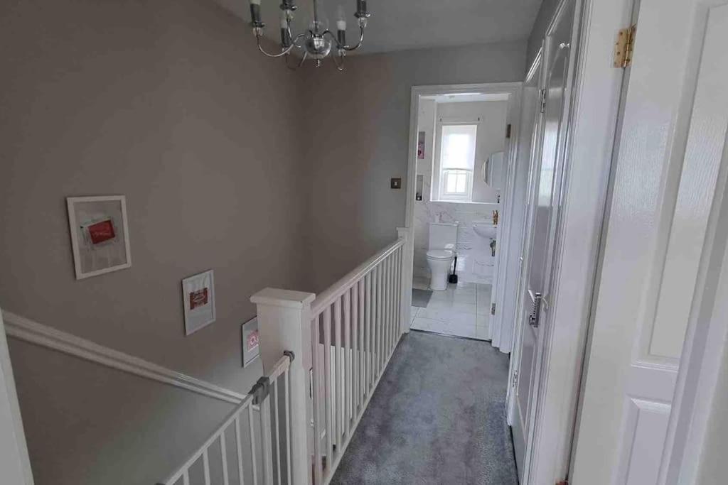 15 Min Drive To Airport 20 Min To Loch Lomond And City Center Old Kilpatrick Exterior foto